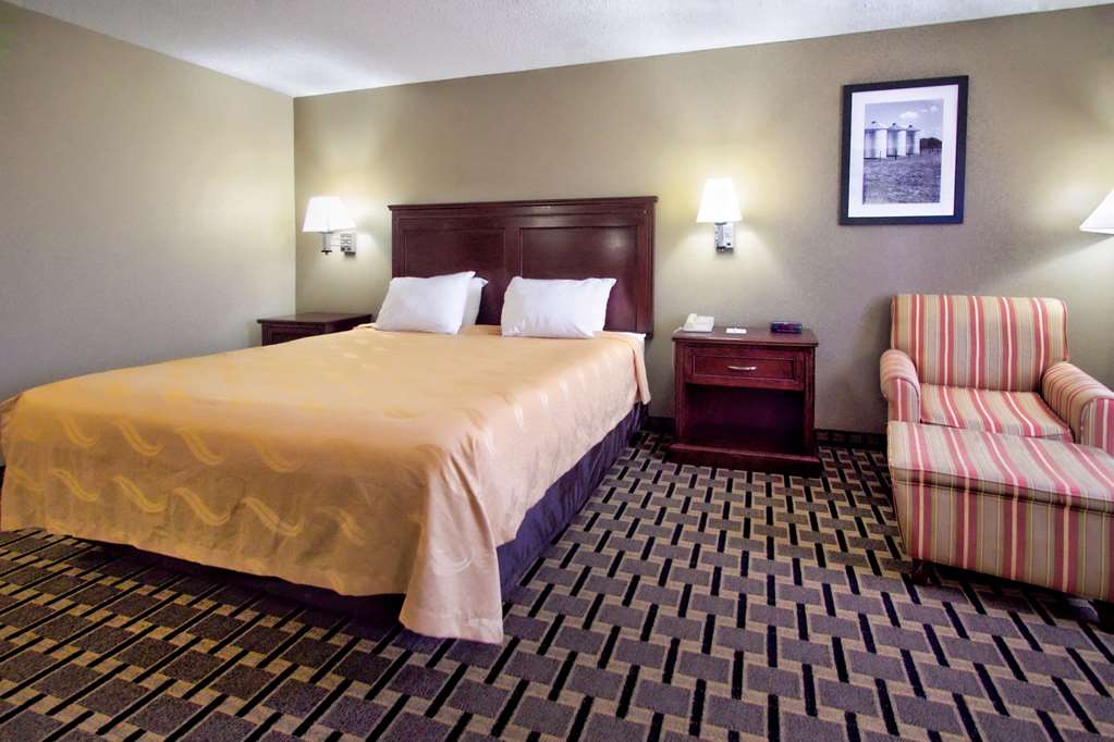 Quality Inn Moore Oklahoma City - photo 8