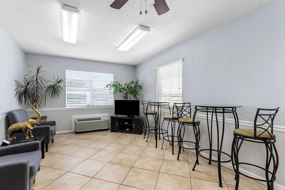 Americas Best Value Inn Athens TN - photo 3