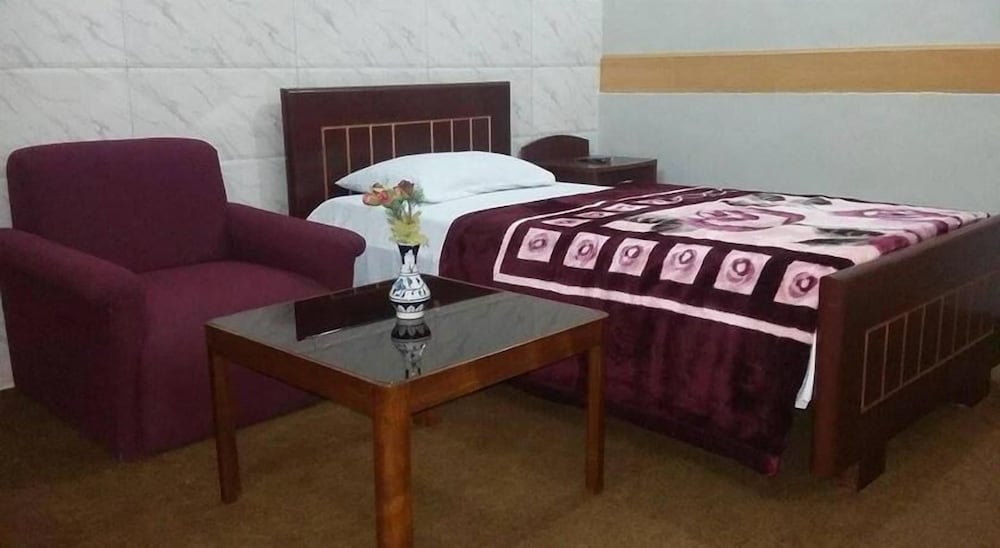 Bloom Star Hotel — Quetta — photo 4