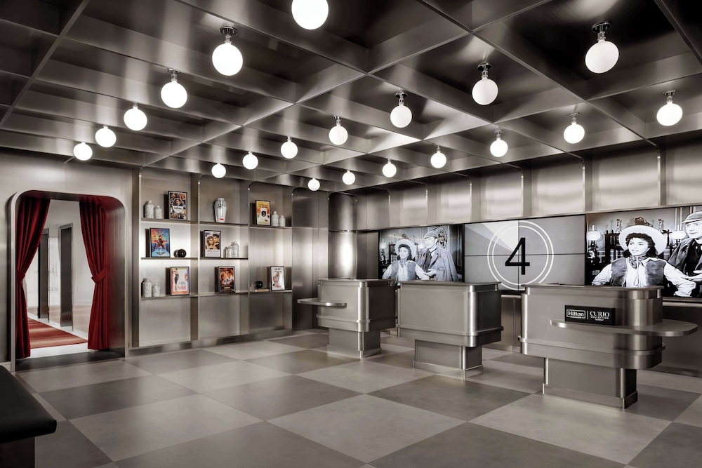 Hilton Garden Inn Toronto Downtown