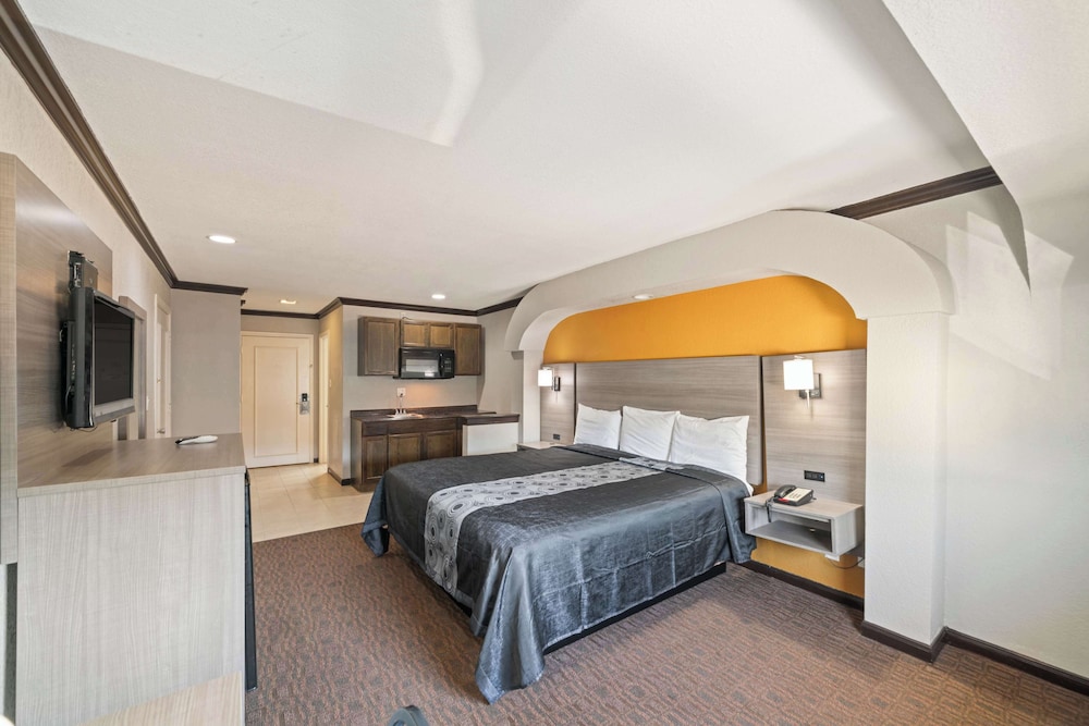 Americas Best Value Inn Brenham - photo 4