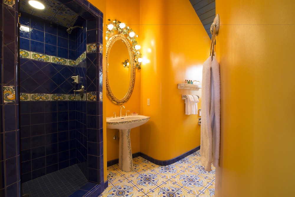 Madonna Inn - photo 181