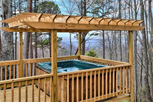 Smoky Mountain Loft Amazing Views Hot Tub 560 FREE tickets each paid day - photo 12