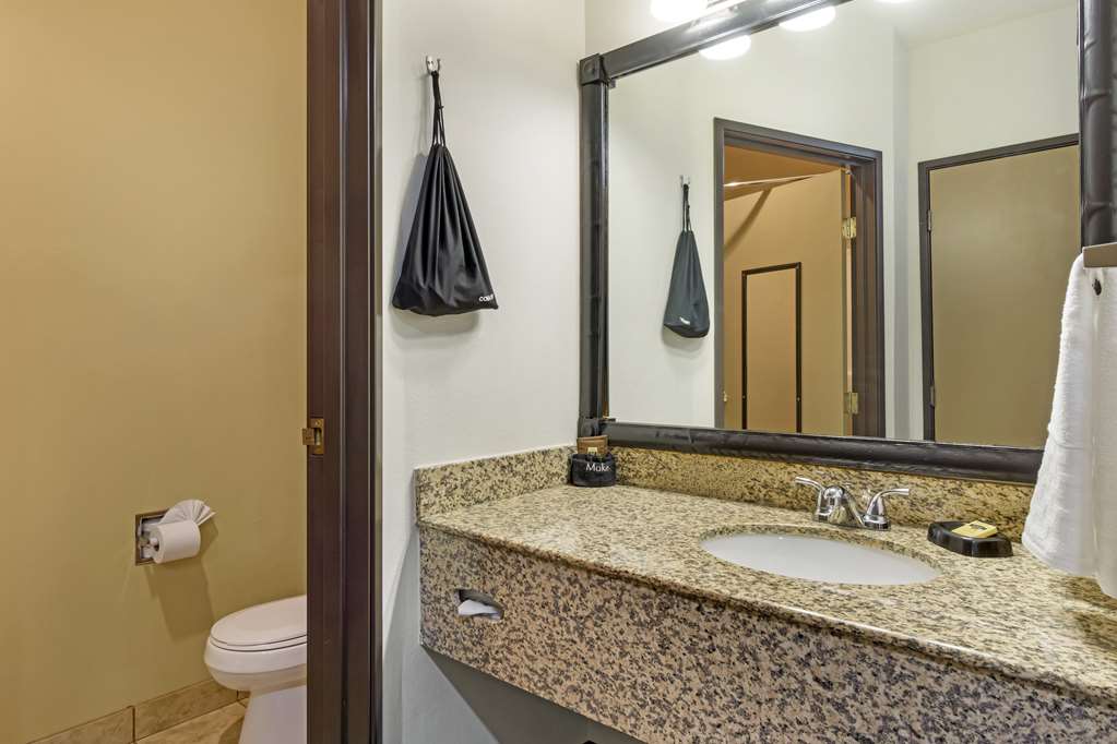 Best Western Plus The Inn at Horse Heaven - photo 25