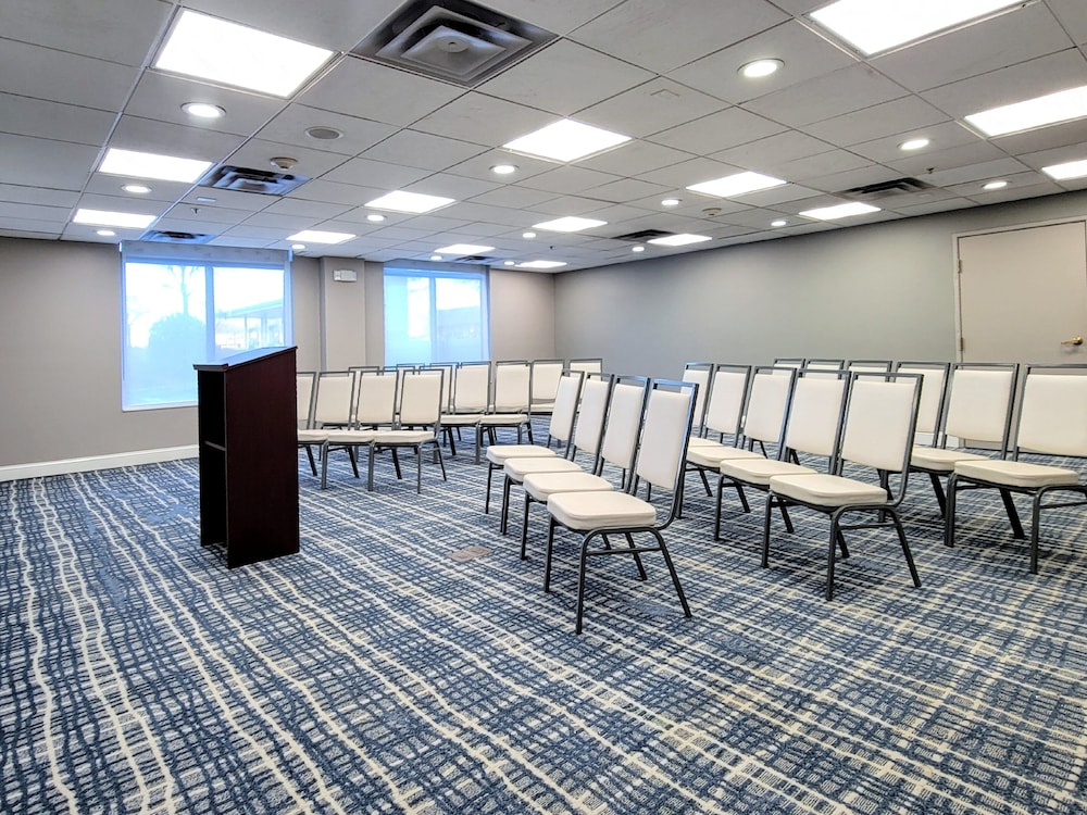 Holiday Inn Belcamp Aberdeen Area by IHG - photo 79