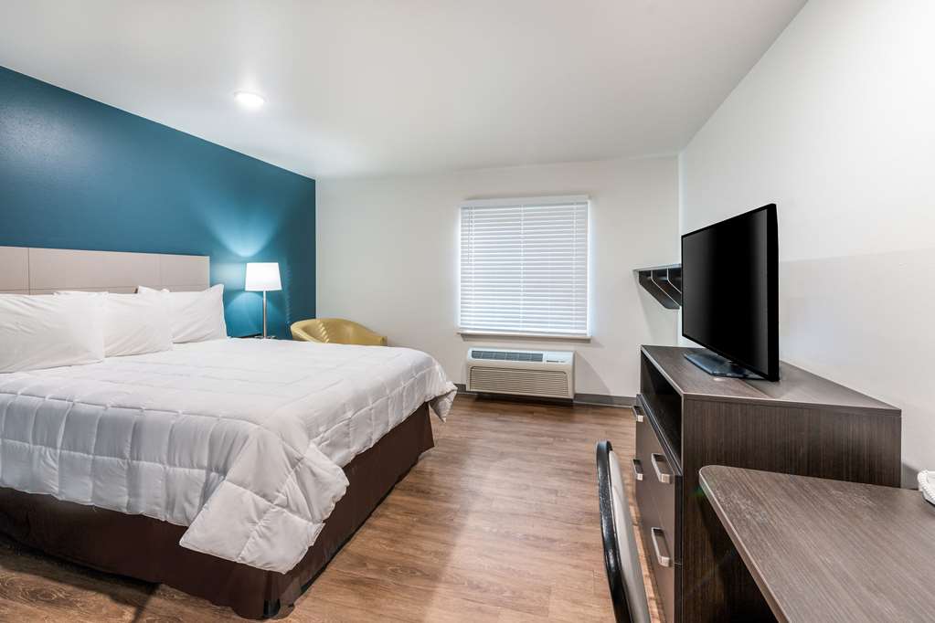 WoodSpring Suites Columbus West Hilliard - photo 12