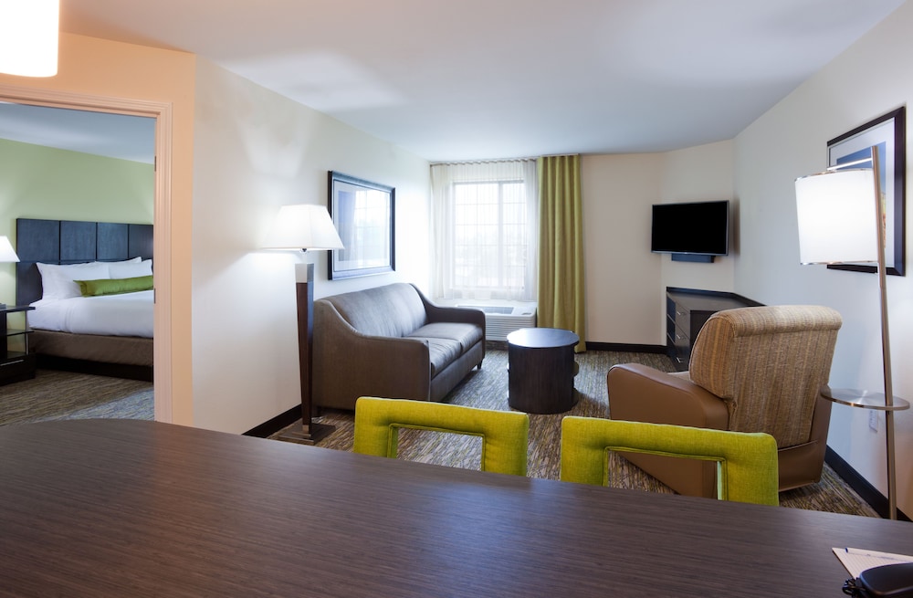 Candlewood Suites Dickinson ND by IHG - photo 10