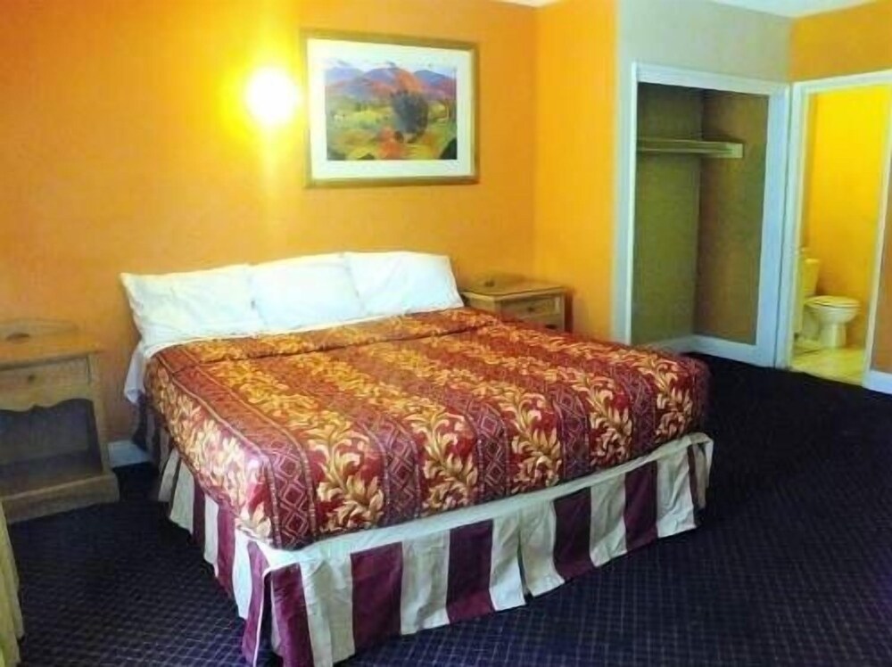 Long Beach Motel - photo 3