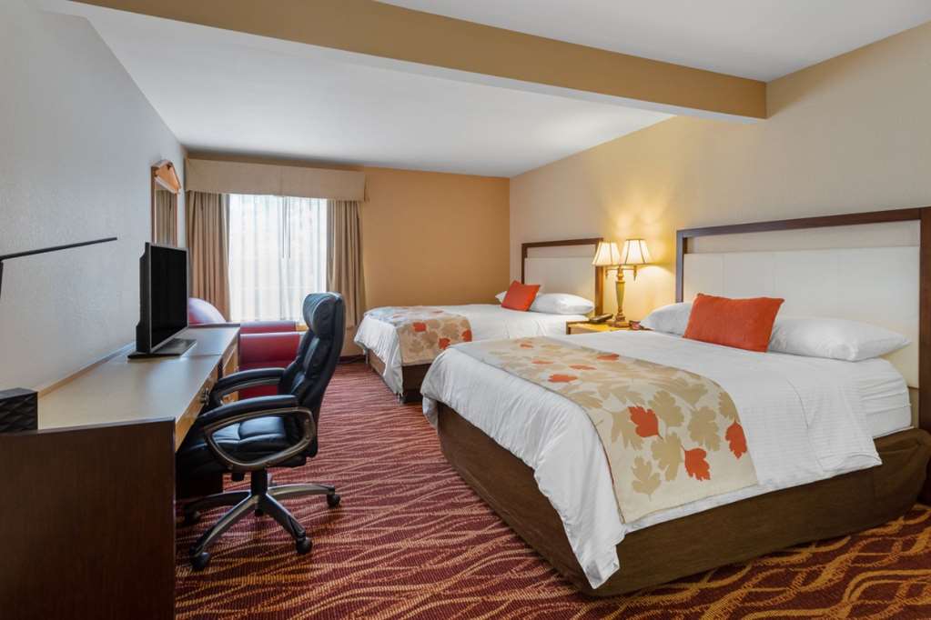 Hawthorn Suites by Wyndham Allentown Fogelsville - photo 11