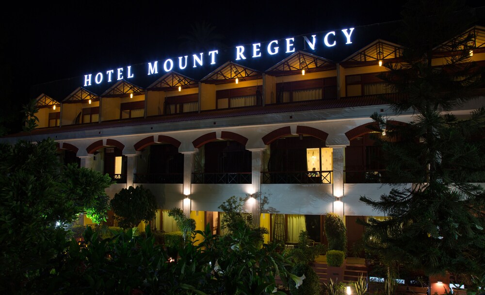 Hotel Mount Regency in Abu Road, India