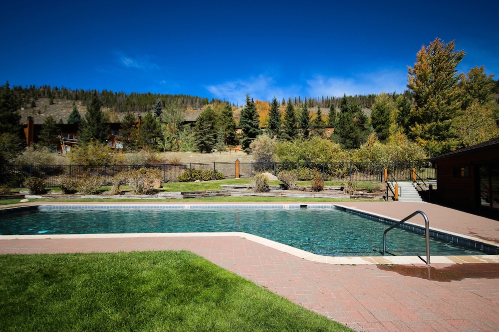 Tennis Townhomes 1326 - photo 19
