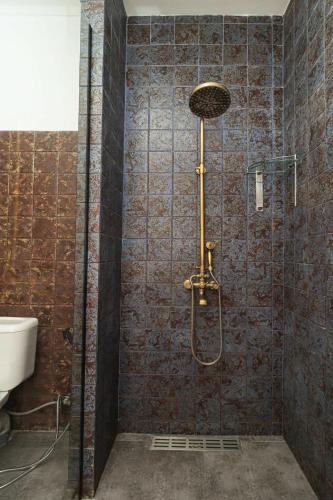 One bedroom apartment with Balcony near Fabrika
