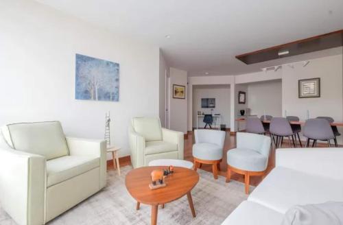 Luxury apartment in Miraflores near Larcomar — 4-Star Luxury Hotel in Lima, Peru