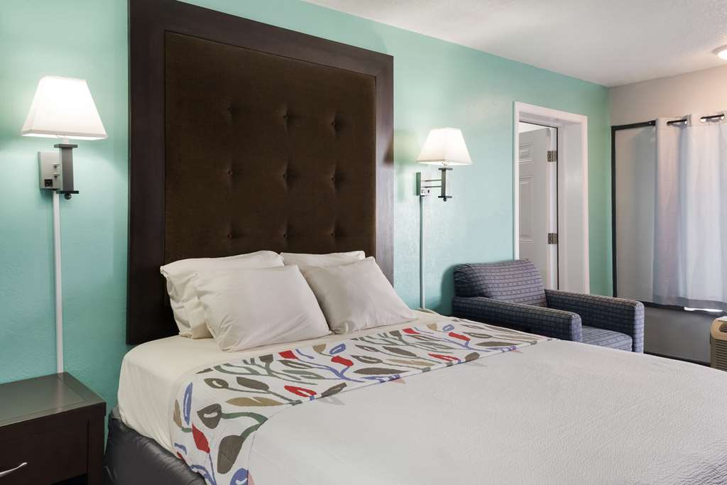 Americas Best Value Inn Suites & Studios Blytheville by Sonesta - photo 23