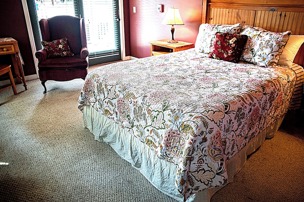 Elk River Hotel & Cafe - photo 48