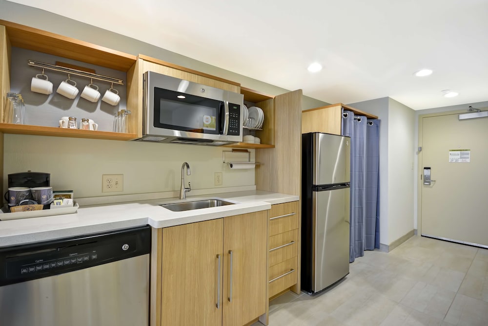 Home2 Suites by Hilton Decatur Ingalls Harbor - photo 21
