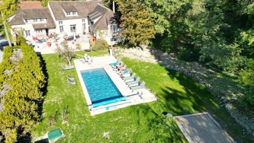 Demeure de Charme Piscine Sauna Billard Petanque - carbon neutral hotel in Unknown City