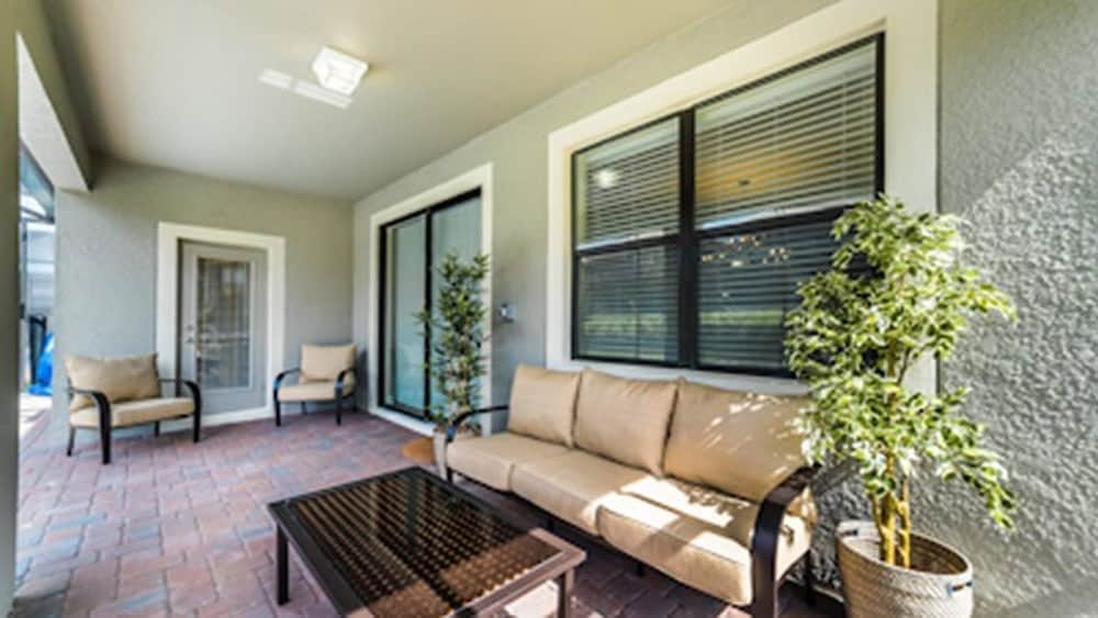 VIlla in Champions Gate Resort 1699 - photo 18