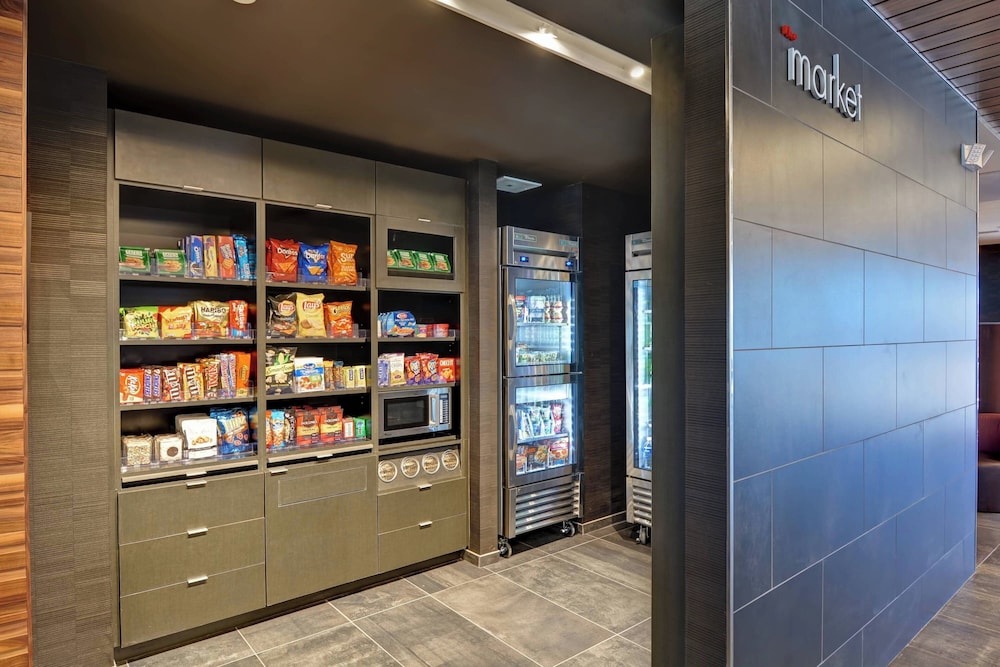 Courtyard by Marriott Bentonville Rogers Promenade - photo 28