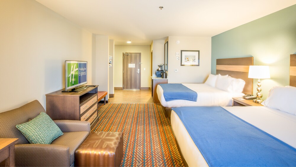 Holiday Inn Express Wichita South by IHG - photo 9