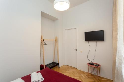 Super Stylish and Spacious 3 Seperated Apartments For 6 people