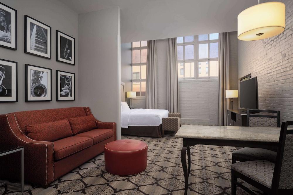 Hampton Inn and Suites New Orleans Convention Center - photo 53