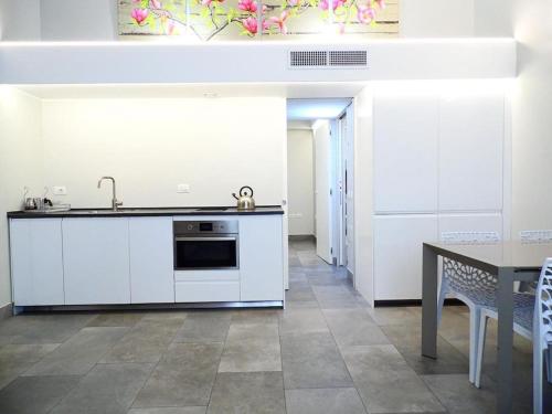 Isola Apartment Pastrengo — 4-Star Luxury Hotel in Milan, Italy