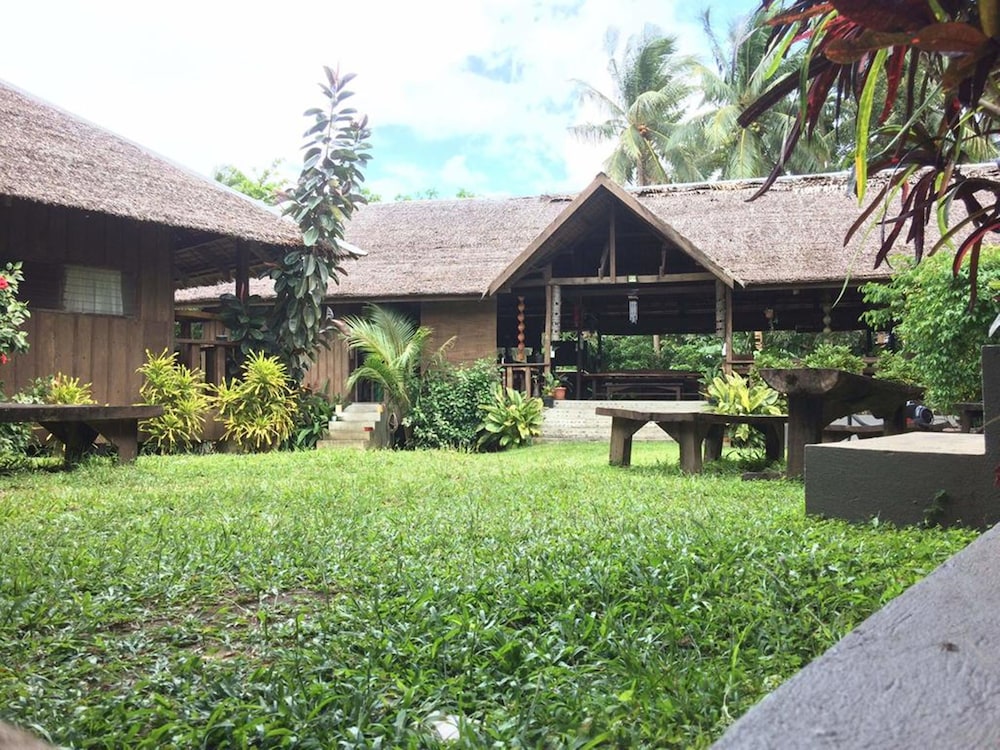 Bugang Riverside Inn