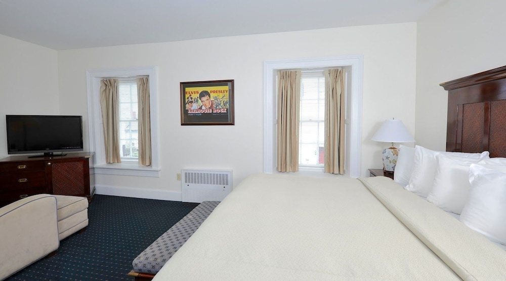 Jailhouse Inn - photo 11