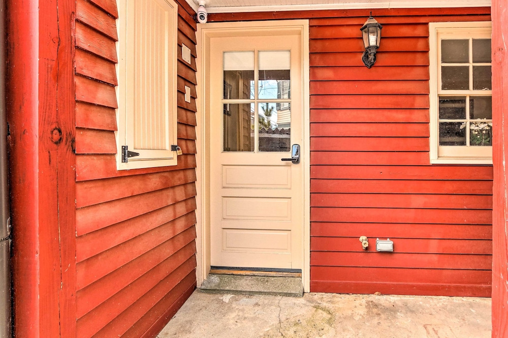 Townhome in Leesburg Historic District - photo 5