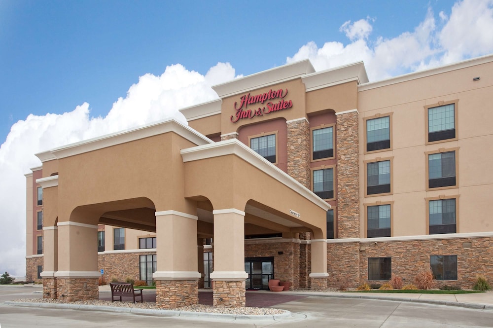 Hampton Inn & Suites Watertown - photo 2