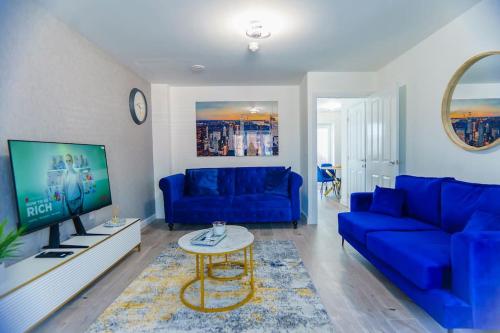 Caasi Homes — 4-Star Luxury Hotel in Leigh, United Kingdom