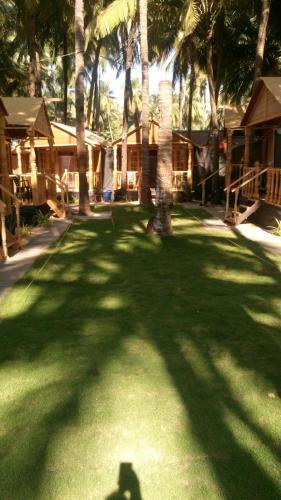 Clara’s Huts — Canacona — photo 5