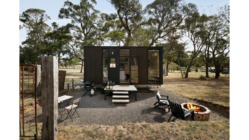 Delightfully Tiny by Tiny Away - carbon neutral hotel in Creswick