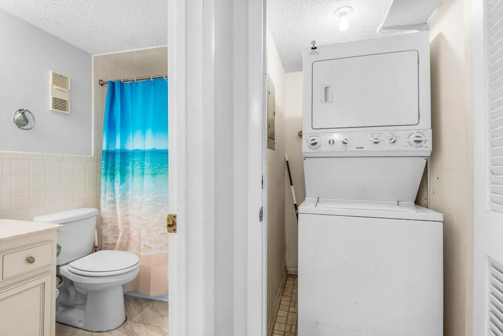 Regency Towers 1018 Beachfront unit - photo 7