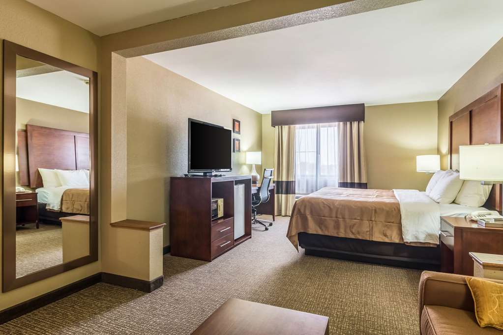 Quality Inn & Suites Salem near I 57 - photo 23