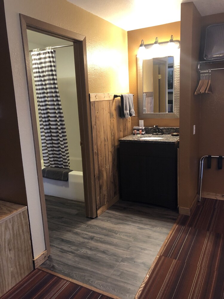 Adoba Hotel Naubinway - photo 28