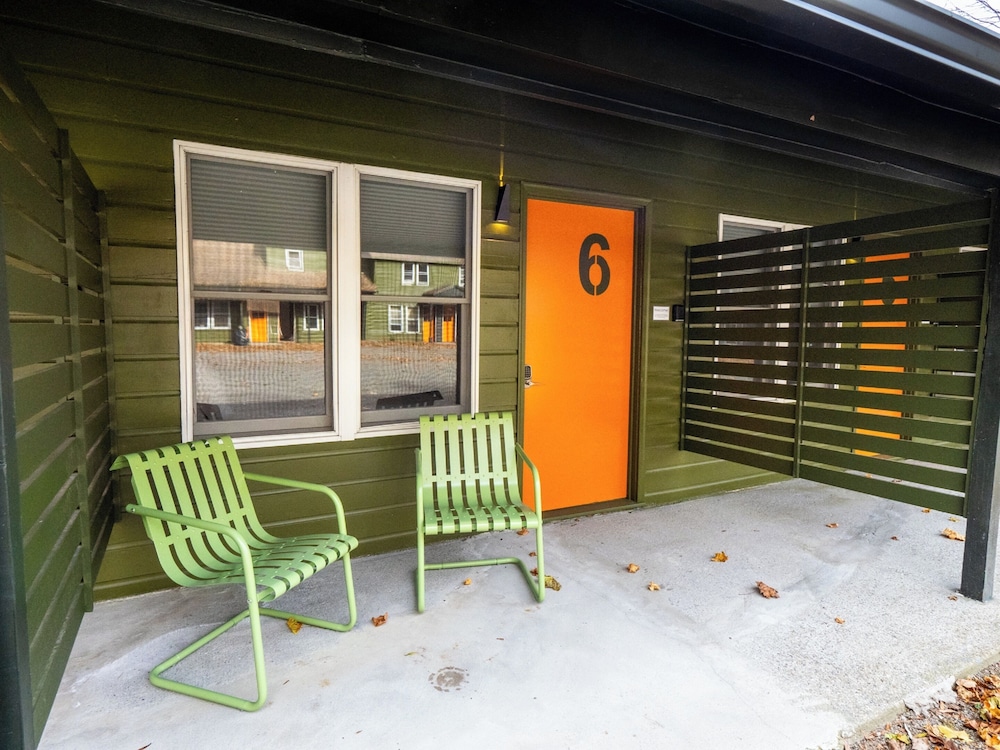 The Brooks Motel - photo 36