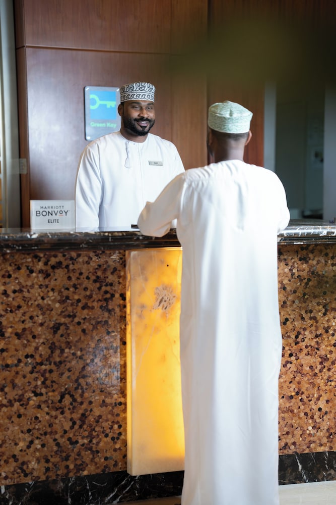 Sheraton Oman Hotel — Muscat — photo 5