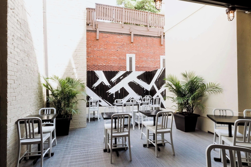 Hotel Hive - photo 112