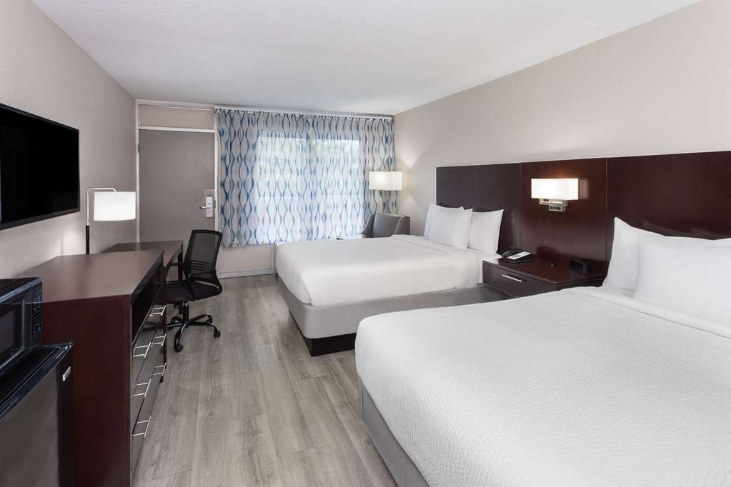 Days Inn by Wyndham Melbourne - photo 20