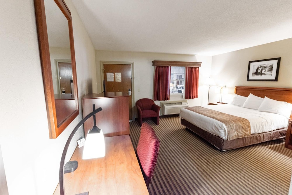 Eleven Boutique Hotel - photo 8