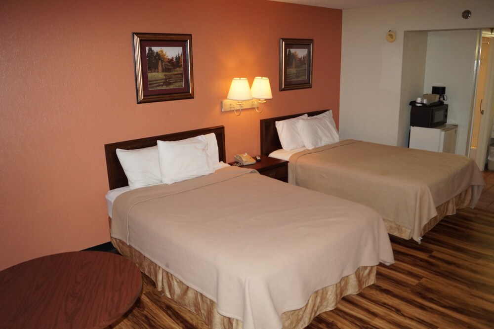 Bear Mount Inn & Suites - photo 10