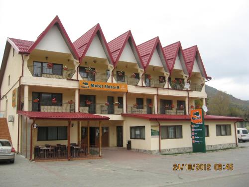 Motel Flora — Vidra