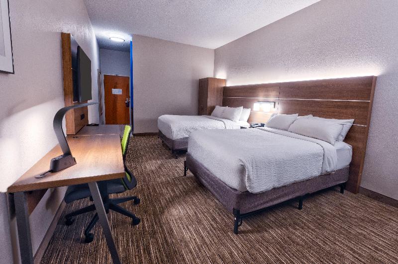 Holiday Inn Express Hotel & Suites Goshen by IHG - photo 36