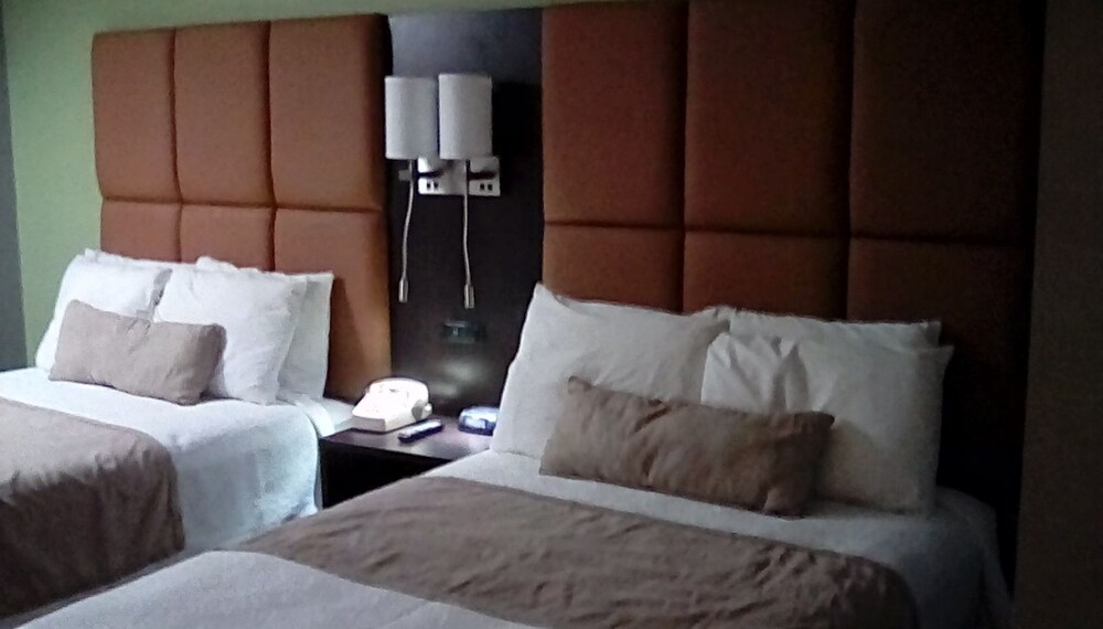 Inn at Portland - photo 11