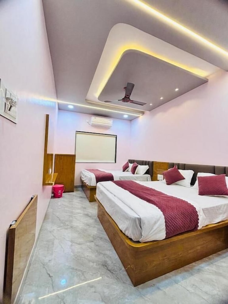 Sairam Residency in Khuldabad, India