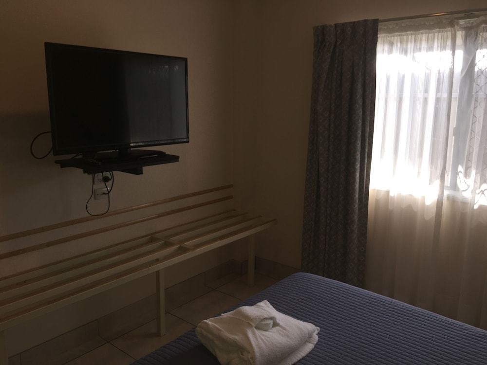 Westside Tavern & Motel — Maryborough — photo 4