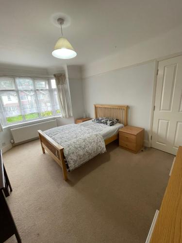 Nharakat Mansion in Southampton, United Kingdom