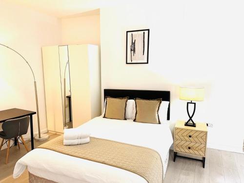 Westferry - last minute hotel in London